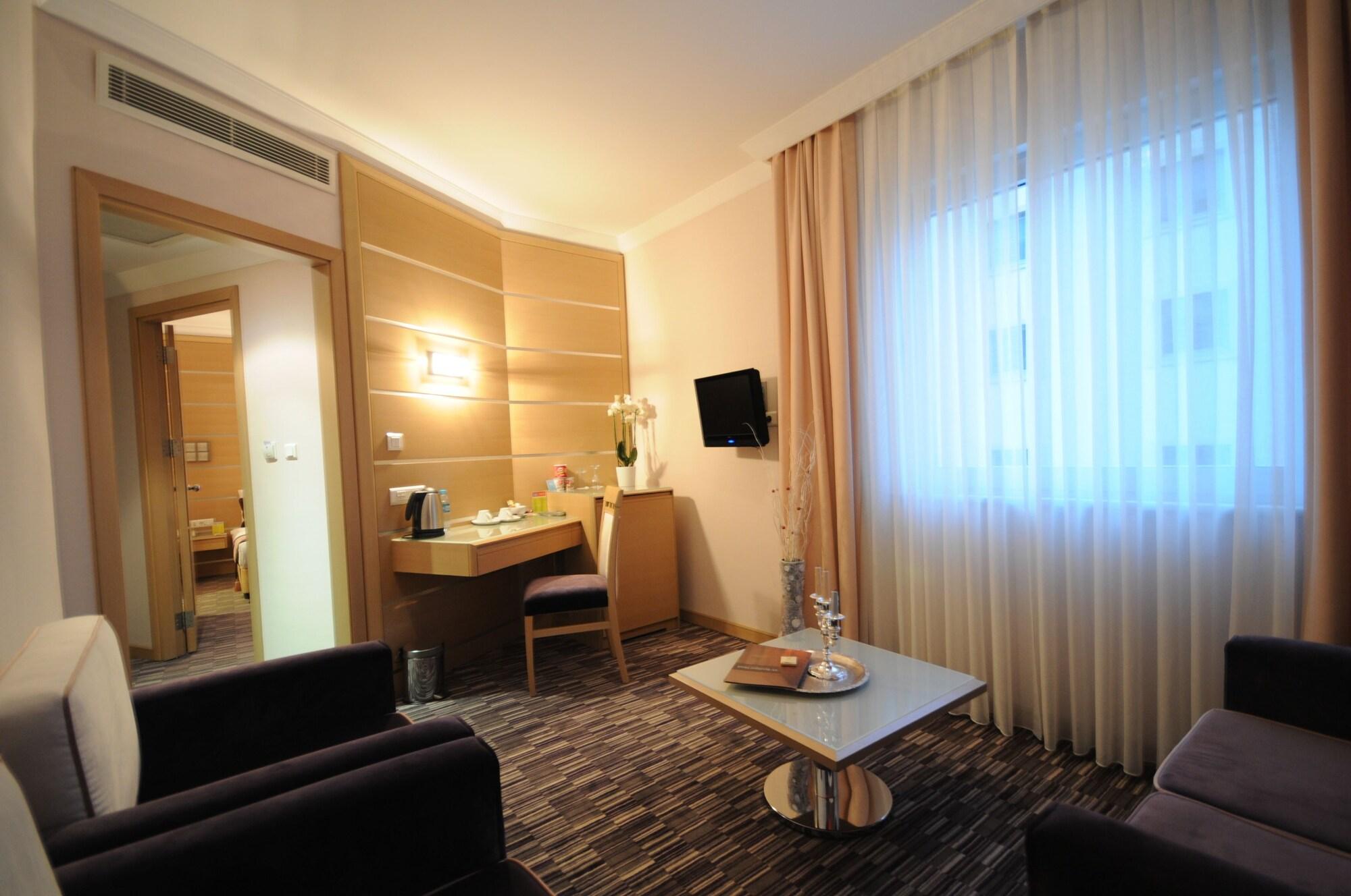 איסטמבול Sv Bussiness Hotel Taksim מראה חיצוני תמונה